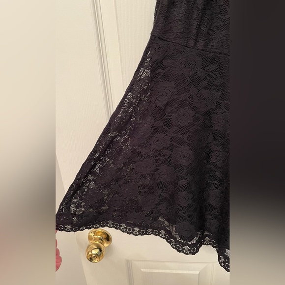 TOPSHOP Black Lace Mini Dress - Picture 3 of 5